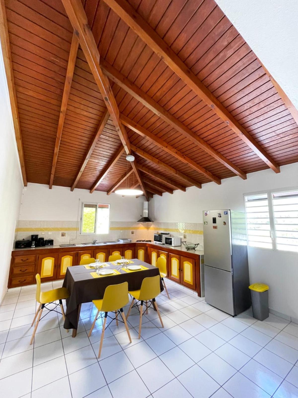 La Villa Ixora, Magnifique Villa Avec Piscine Les Abymes Bagian luar foto